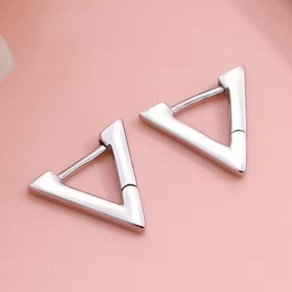 Small Silver Triangle Huggie Earrings. 925 Sterling Silver. #1050 - Picture 1 of 6